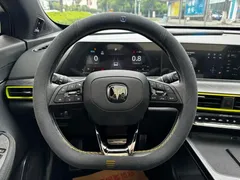 2022 Changan UNI-T 1.5T Sport Premium — фото 18