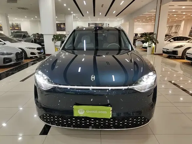 2025 Aito M9 EREV Ultra 52kWh 6-seat 192-line LiDAR