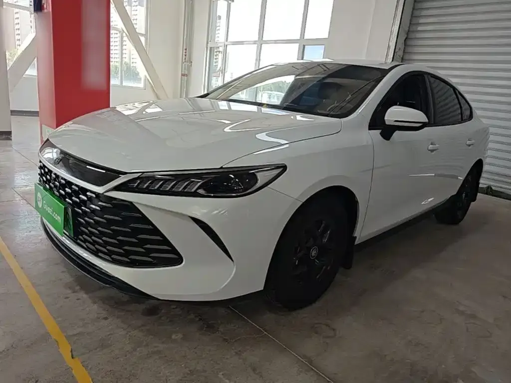 2025 BYD Qin PLUS DM-i PHEV Smart Driving 55km Leading