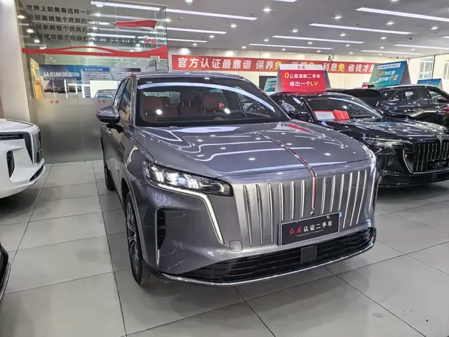2026 Hongqi HS6 PHEV 240