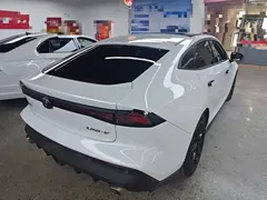 2022 Changan UNI-V 1.5T Premium, белый — фото 7