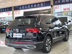 2023 Volkswagen Tiguan L 280TSI AT 2WD Limited Edition, чёрный — фото 6