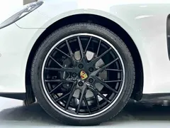 2022 Porsche Panamera 4 Sport Turismo 2.9T, белый — фото 29