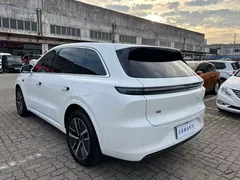 2024 Li Auto L6, белый — фото 10