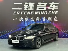 2022 BMW 5 Series 525Li M Sport Package, чёрный — фото 1