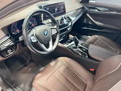 2022 BMW 5 Series 525Li Luxury Package — фото 8