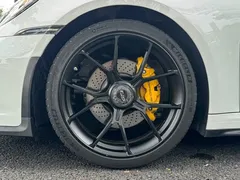 2023 Porsche 911 Carrera 3.0T, белый — фото 18