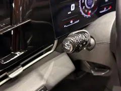 2022 Hyundai Elantra 1.5L CVT LUX Premium, синий — фото 11