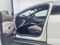 2024 BYD Seal PHEV 1.5L 121km Premium, белый — фото 4