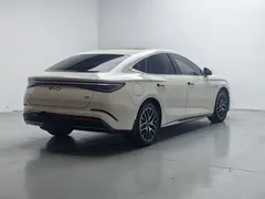 2024 BYD Seal PHEV 1.5L 121km Premium, белый — фото 8