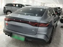 2024 BYD Qin L PHEV 120km Leading — фото 7