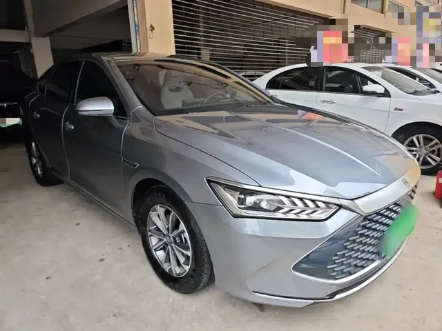 2024 BYD Qin PLUS Honor DM-i PHEV 55km Leading