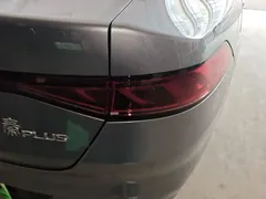 2024 BYD Qin PLUS Honor DM-i PHEV 55km Leading — фото 8
