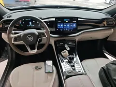 2024 BYD Qin PLUS Honor DM-i PHEV 55km Leading — фото 10