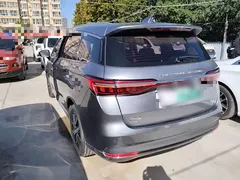 2022 BYD Song Max DM-i PHEV 105km Flagship — фото 5