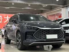 2025 BYD Tang DM-i PHEV 115km Premium — фото 3