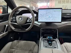 2025 BYD Tang DM-i PHEV 115km Premium — фото 6