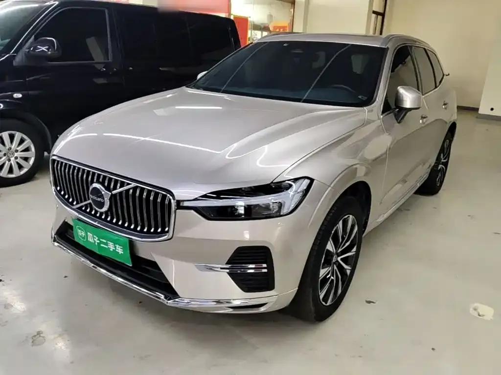 2024 Volvo XC60 4WD Zhiyuan Luxury