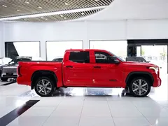 2023 Toyota Tundra 3.5T Hybrid 4-Door Capstone US Spec — фото 3