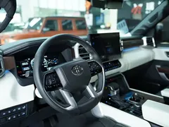 2023 Toyota Tundra 3.5T Hybrid 4-Door Capstone US Spec — фото 5