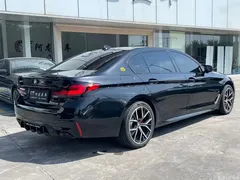 2021 BMW 5 Series 530Li Leading M Sport Package, чёрный — фото 8