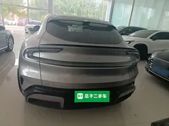 2025 Xiaomi YU7 4WD Max — фото 6