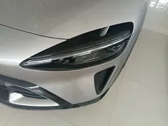 2025 Xiaomi YU7 4WD Max — фото 24