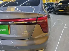 2023 Hongqi H5 2.0T AT Smart Connect — фото 8