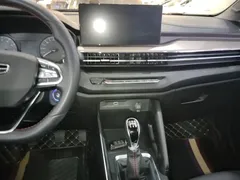 2021 Geely Vision X3 1.5L MT Elite, белый — фото 13
