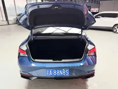 2022 Hyundai Elantra 1.5L CVT GLX Elite, синий — фото 15