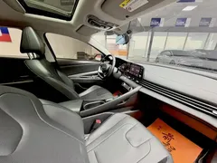 2022 Hyundai Elantra 1.5L CVT GLX Elite, синий — фото 17
