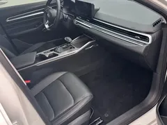 2022 Geely Emgrand 4th Gen 1.5L CVT Premium, белый — фото 7