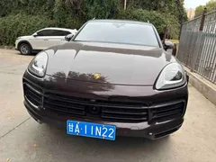 2023 Porsche Cayenne 3.0T — фото 2