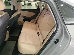 2025 Hongqi Tiangong 05 550 Smart Choice — фото 17