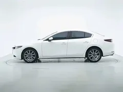 2021 Mazda 3 2.0L AT, белый — фото 6