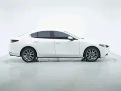 2021 Mazda 3 2.0L AT, белый — фото 7