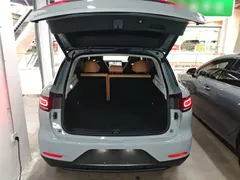 2024 Leapmotor C11 EREV 300 Premium — фото 19