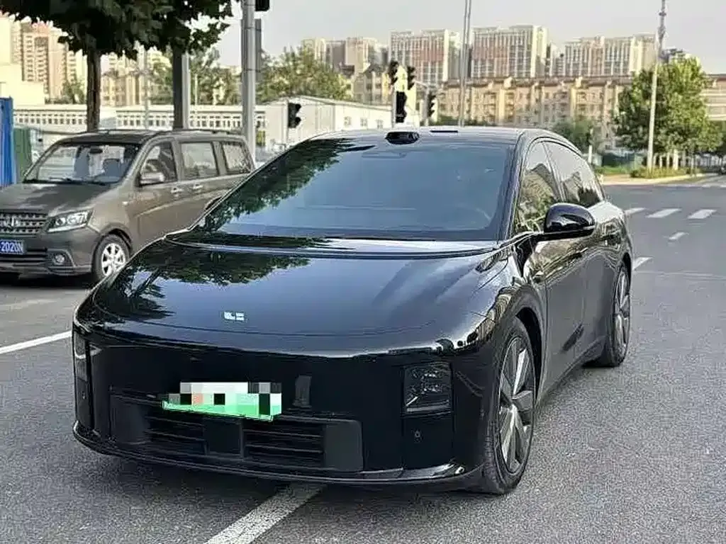 2025 Li Auto i6 4WD Standard