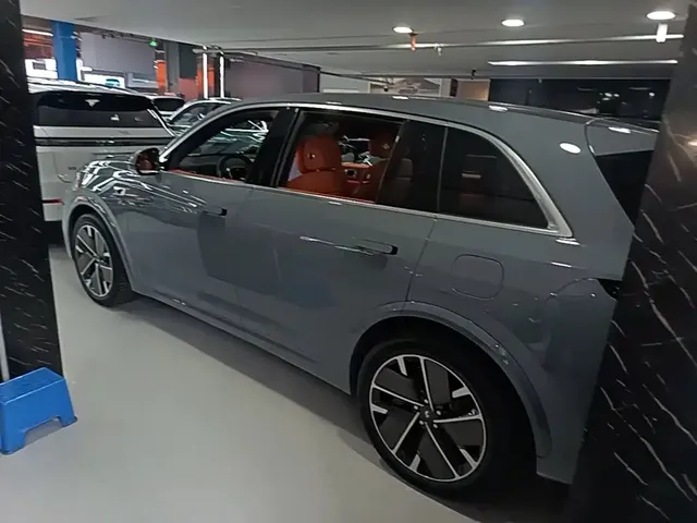 2025 Li Auto L7