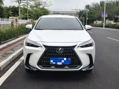 2022 Lexus NX 260 2WD, белый — фото 2