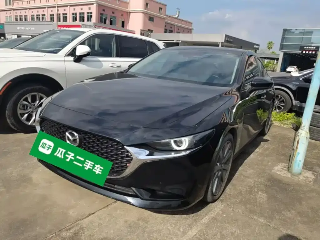 2021 Mazda 3 2.0L AT