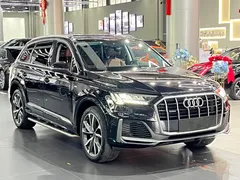 2021 Audi Q7 55 TFSI quattro S line Sport, чёрный — фото 3