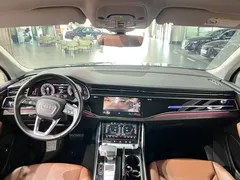 2021 Audi Q7 55 TFSI quattro S line Sport, чёрный — фото 5