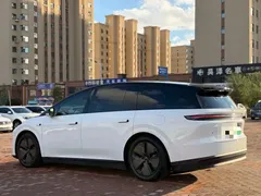 2025 Li Auto i8 Standard, белый — фото 6