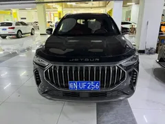 2023 Jetour X70 PLUS 1.6T DCT 7-seat, чёрный — фото 2
