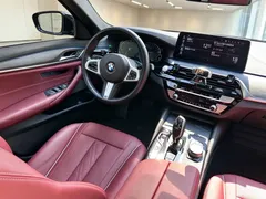 2021 BMW 5 Series 535Le PHEV M Sport, чёрный — фото 16