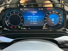 2023 Volkswagen Golf 280TSI DSG R-Line — фото 11
