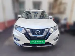 2021 Nissan X-Trail 2.0L CVT 2WD XL ITS Comfort, белый — фото 2