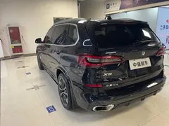 2022 BMW X5 30Li Premium M Sport Package, чёрный — фото 5