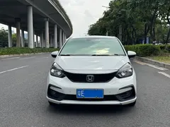 2021 Honda Fit 1.5L CVT, белый — фото 2